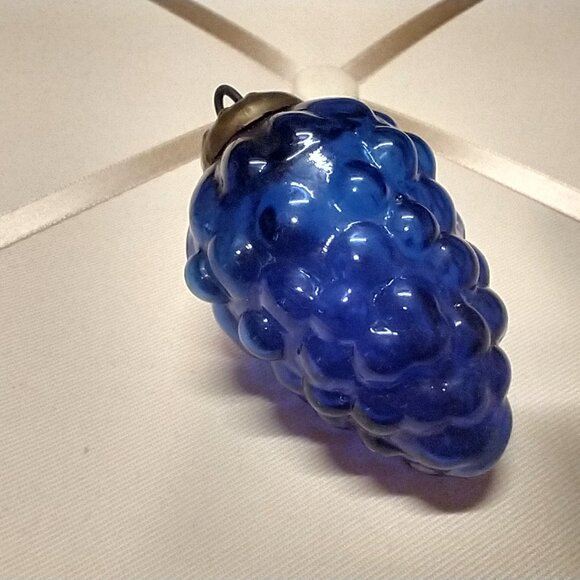 4 Kugel Ornaments, Red Green Blue Amber, Antique Vintage Christmas Grape Cluster - Picture 7 of 15